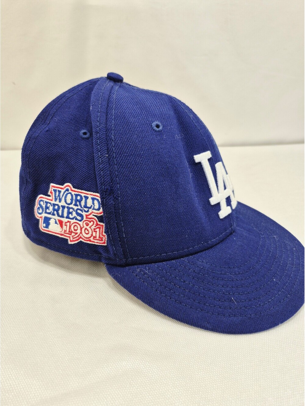 Los Angeles Dodgers fitted hat white LA logo 1981 World Series Patch/Pin